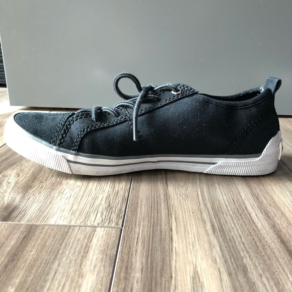 Columbia Women’s’ Shoes - Picture 3 of 5